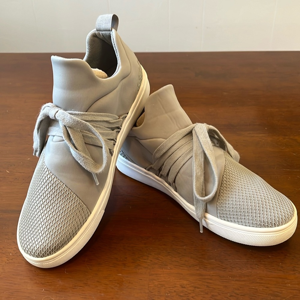 Steve Madden Women's Lancer Fashion
Sneaker